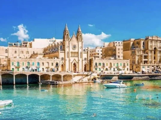EasyJet Return Flights to Malta 22-26 November from London SEN